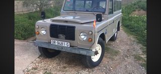 Land Rover Defender 2001
