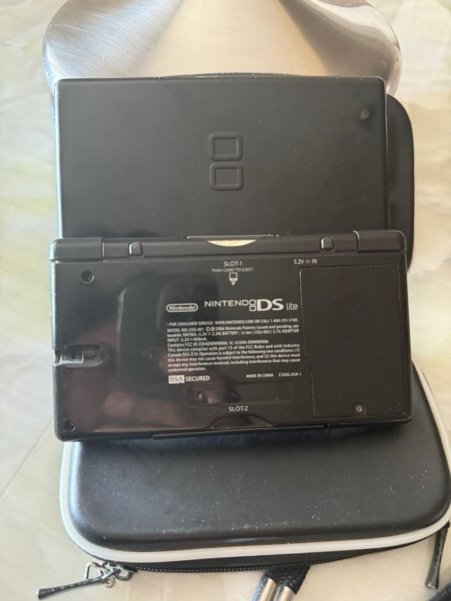 Nintendo DS Lite - Console + Gioco