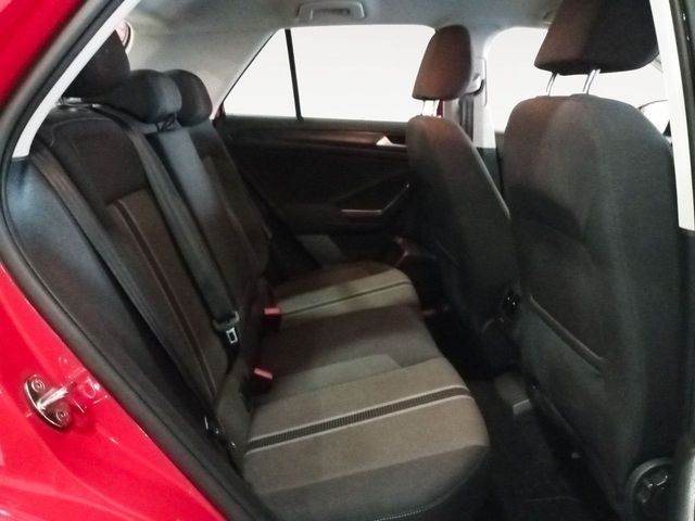 Volkswagen T-Roc Advance