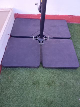 Sombrilla de Jardín gris con 4 bases