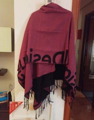 Capa Desigual reversible morada