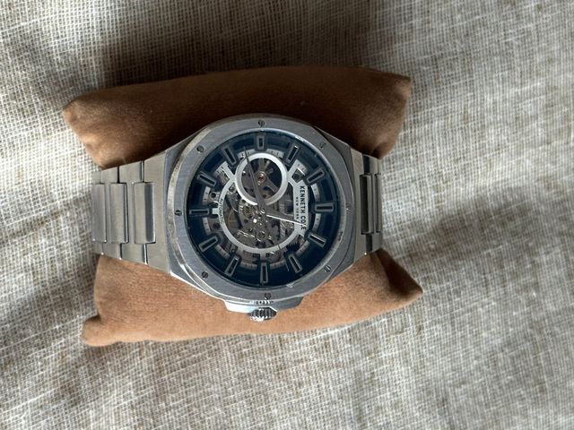 Reloj Kenneth Cole Automatic Skeleton