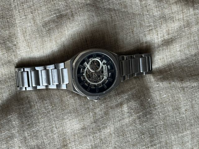 Reloj Kenneth Cole Automatic Skeleton