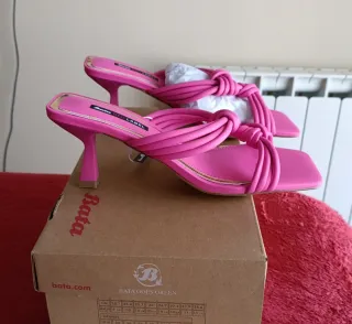 Sandalias fucsia Bata Red Label #38