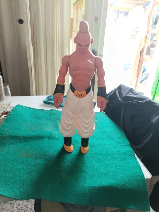 Figura Majin Buu Dragon Ball