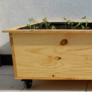 FABRICAMOS BANCALES A MEDIDA PARA HUERTO