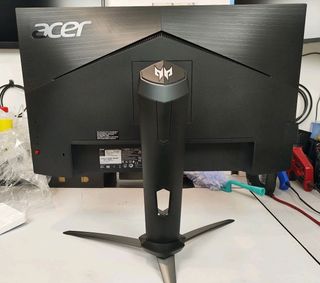 Predator XB273P — IPS FHD da 27 pollici, 144 Hz, G-SYNC