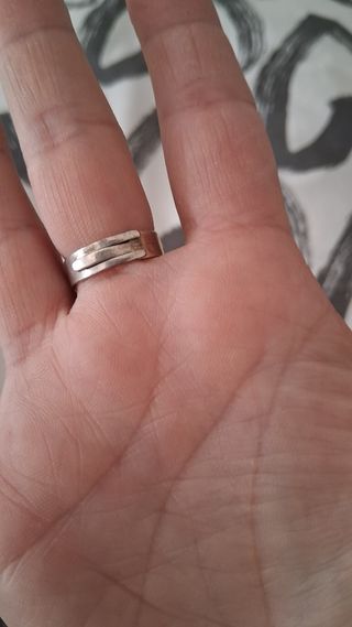 Anillo plata y rojo ajustable