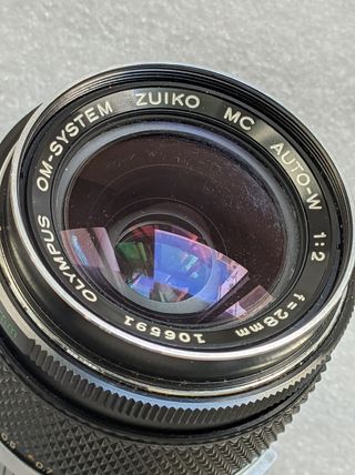 Objetivo Olympus Zuiko 28mm f/2