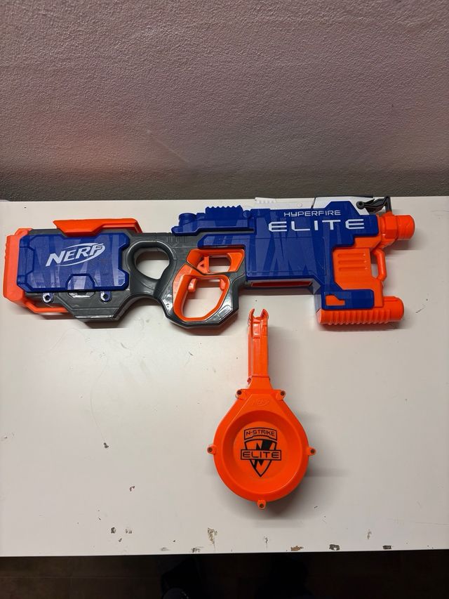Nerf Elite Hyperfire: Gun Gioco