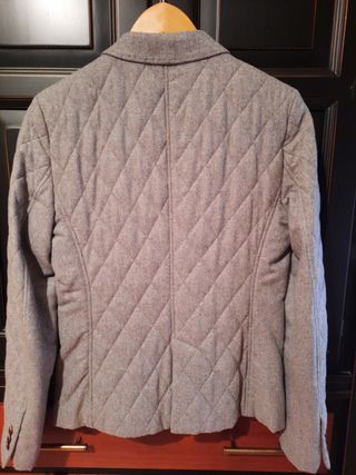 Americana Massimo Dutti acolchada gris