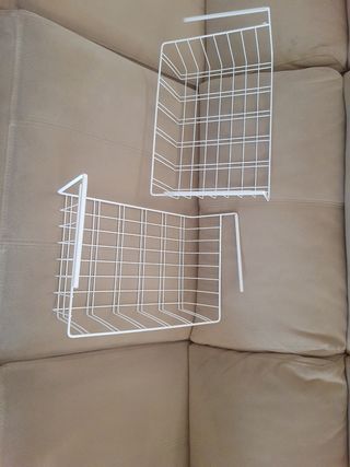 Cesta metálica blanca - organizador