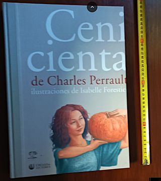 Cuentos clásicos, gran formato, ilustr. de autor