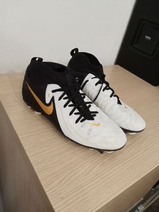 Botas fútbol Nike Phantom 41 