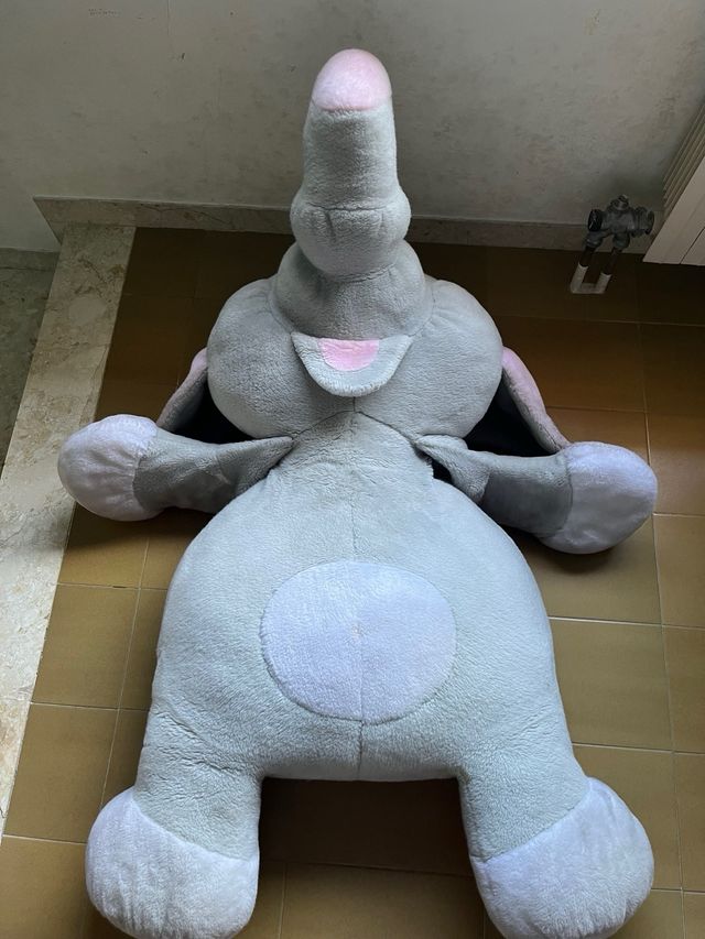 Peluche elefante gigante