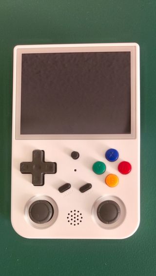 Anbernic RG353V blanca - consola