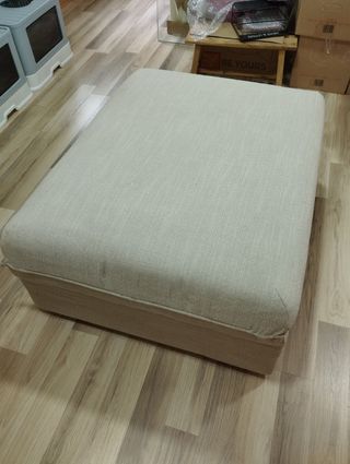 Puff cama Ikea Vallentuna beige