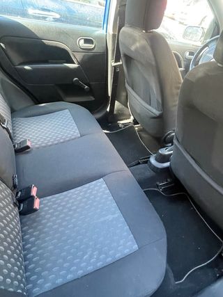 Ford Fiesta 2004