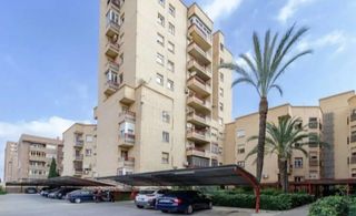 Piso Calle Angel Bruna 35