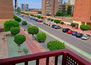 Piso Calle Angel Bruna 35