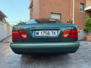 Mercedes-Benz Clase E 1996