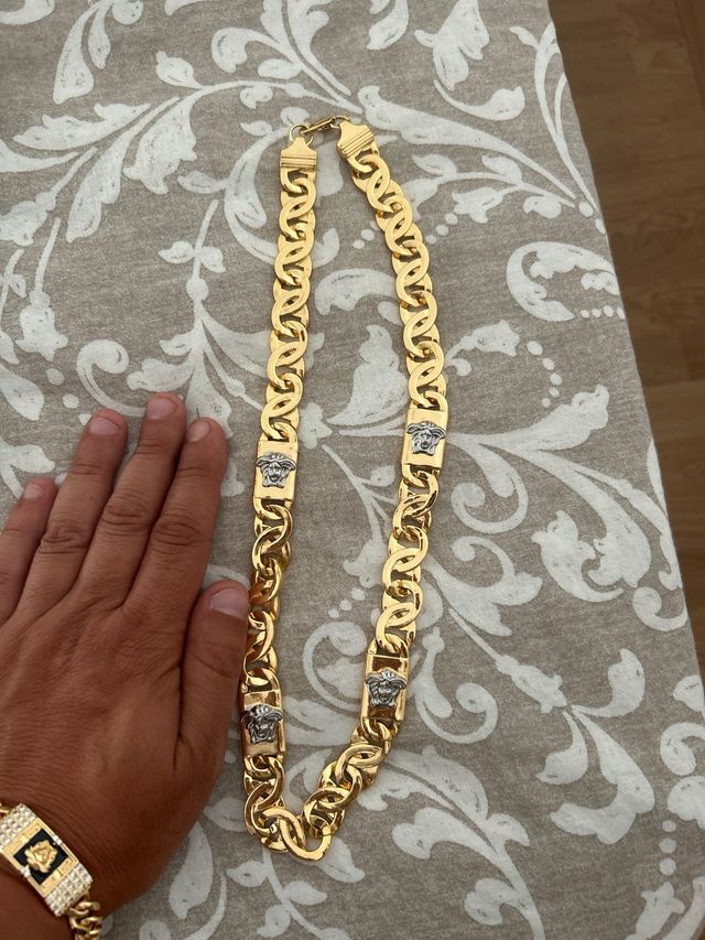 Cadena Versace Medusa - Oro laminado