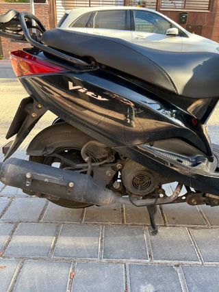 Yamaha Vity 125cc - Scooter Negro