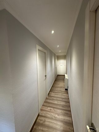Piso 1º con ascensor 
llamar 606013317