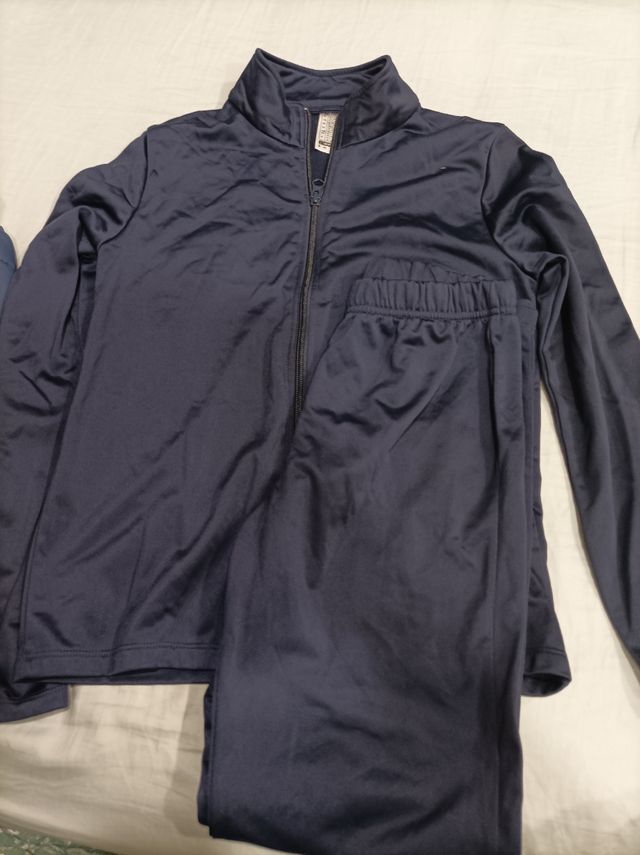 Chaqueta acolchada niño y más prendas 10/12 años