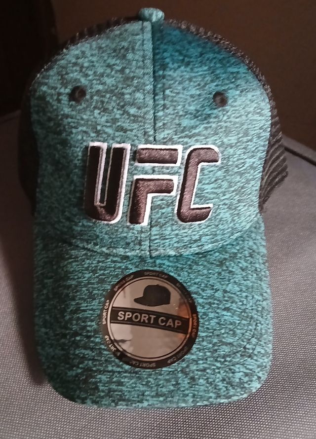 Gorra UFC - Verde azulado y negra