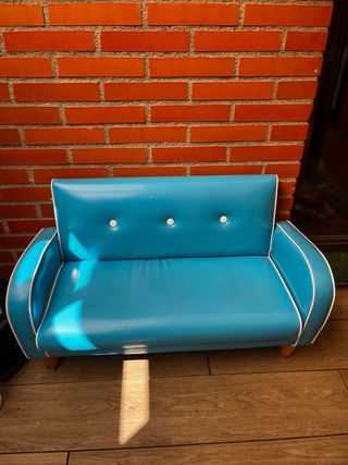 Sofá infantil azul vintage