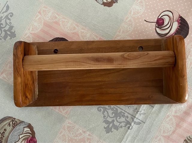 Porta rollo cocina - madera de olivo