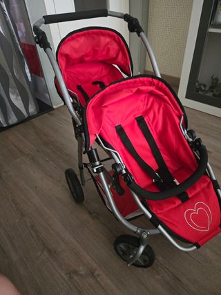 Coche gemelar muñecas