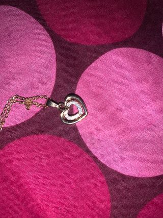 Collar corazón + pendientes brillantes
