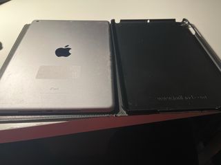iPad 5 (quinta generación) - Gris/Negro 128 GB