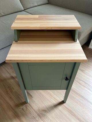 Mesita noche verde - IKEA modelo OLDERDALEN 
