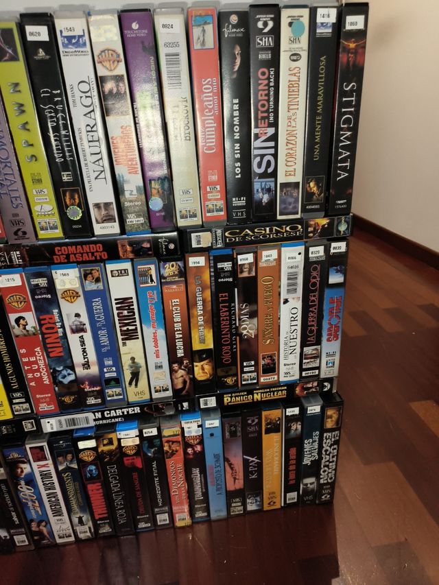 Collezione 126 film VHS: azione, teatro, ecc.