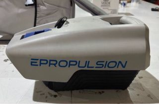 Motor fueraborda eléctrico ePropulsion Spirit