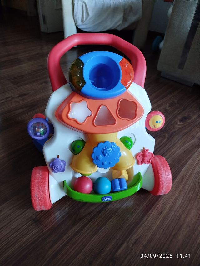 Andador para Bebés marca Chicco