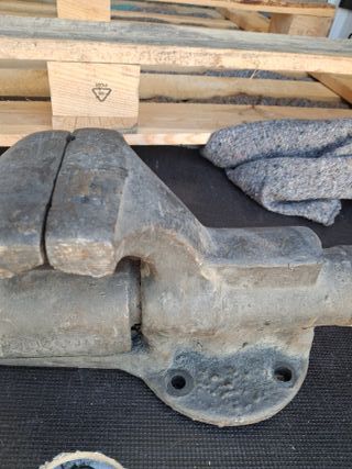 Tornillo de banco antiguo 125 mm