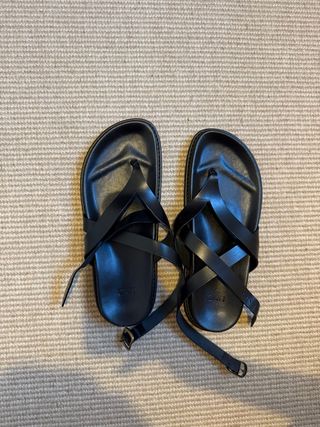 Sandalias Mango negras, talla 39