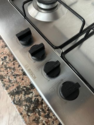 Cocina a gas Bosch 4 fuegos