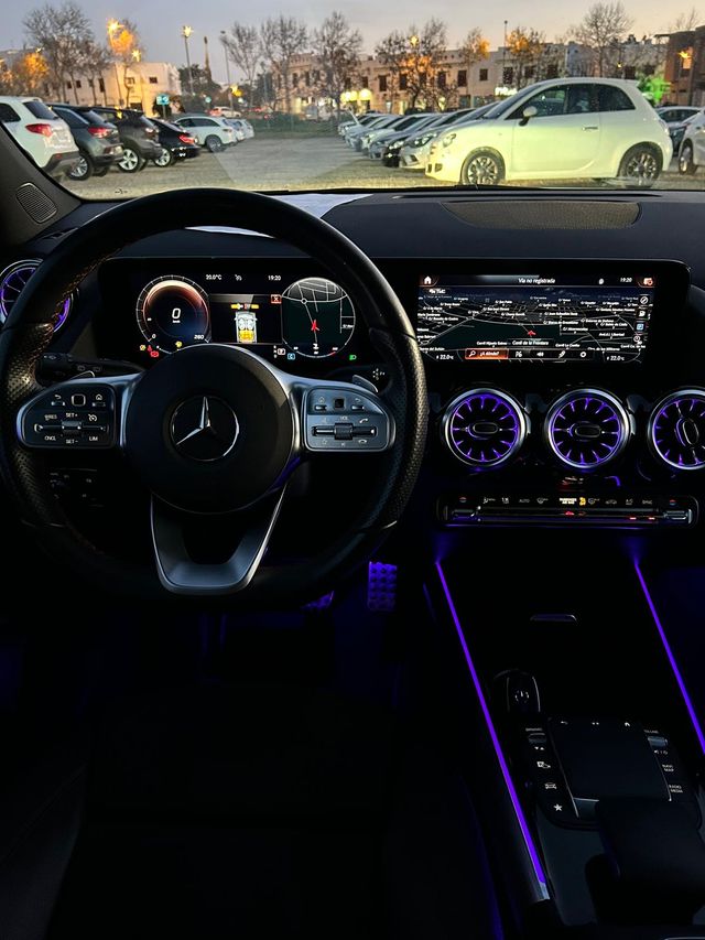 Mercedes-Benz GLA (H247) 2021