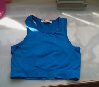 Top deportivo azul