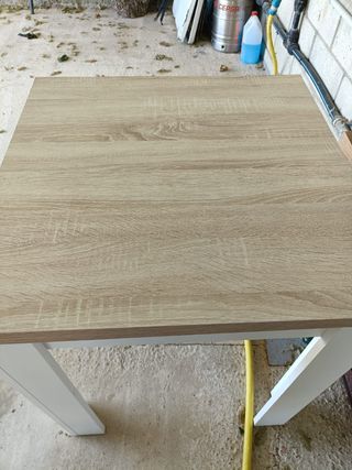 Mesa plegable - blanca y beige de abre extensible