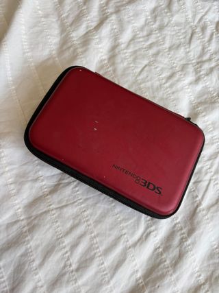 Nintendo 3DS roja - Edición Surf House Barcelona