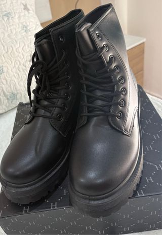 Botas negras talla 40