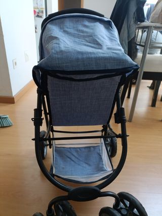 Cochecito bebé juguete azul