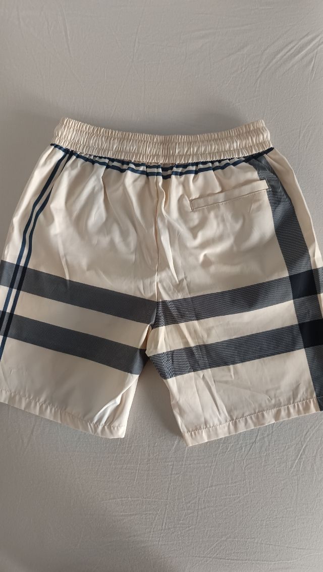 Pantalón Burberry talla S