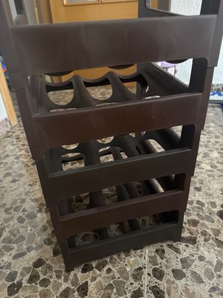 Botellero plástico marrón - 6 botellas